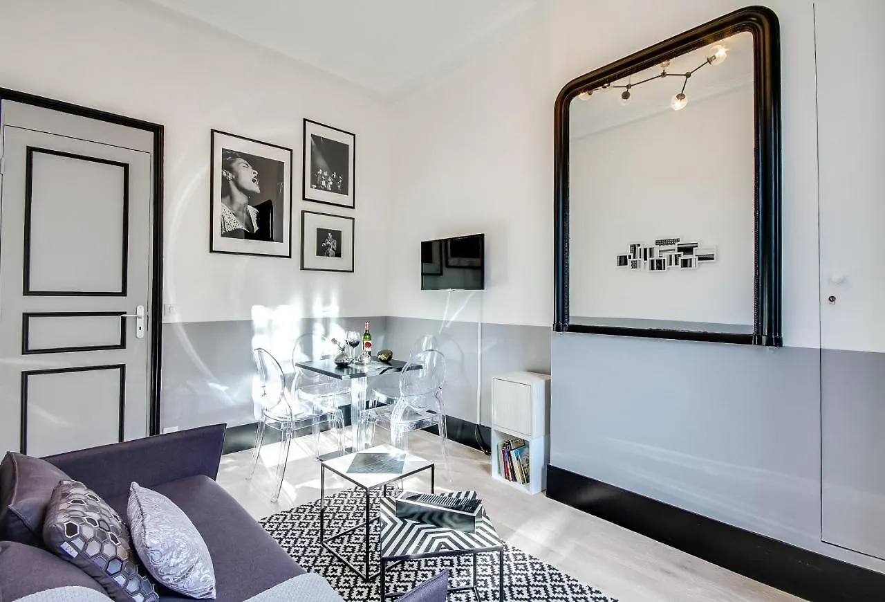 Sweett - Pavillon Saint-Germain Apartment Paris