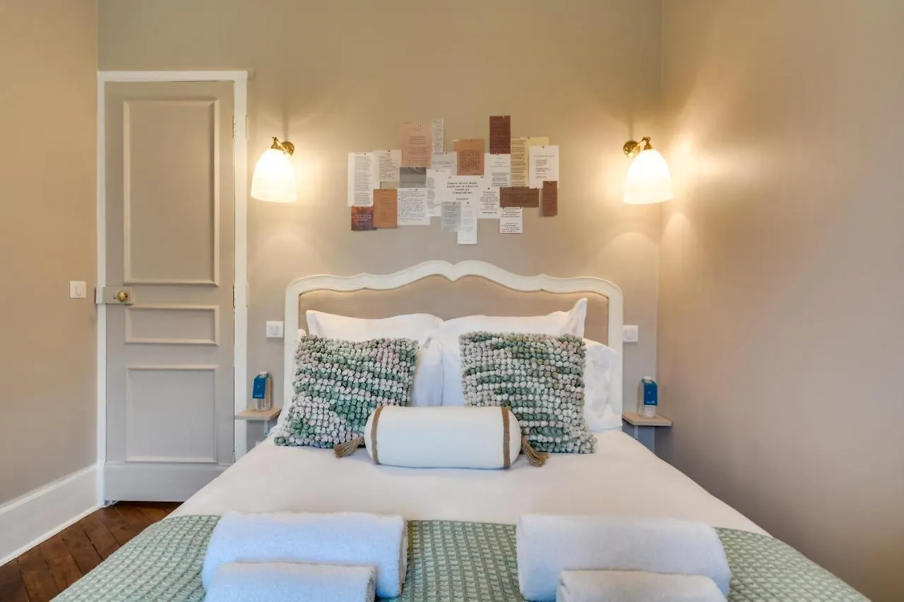 Sweett - Pavillon Saint-Germain Apartment Paris France